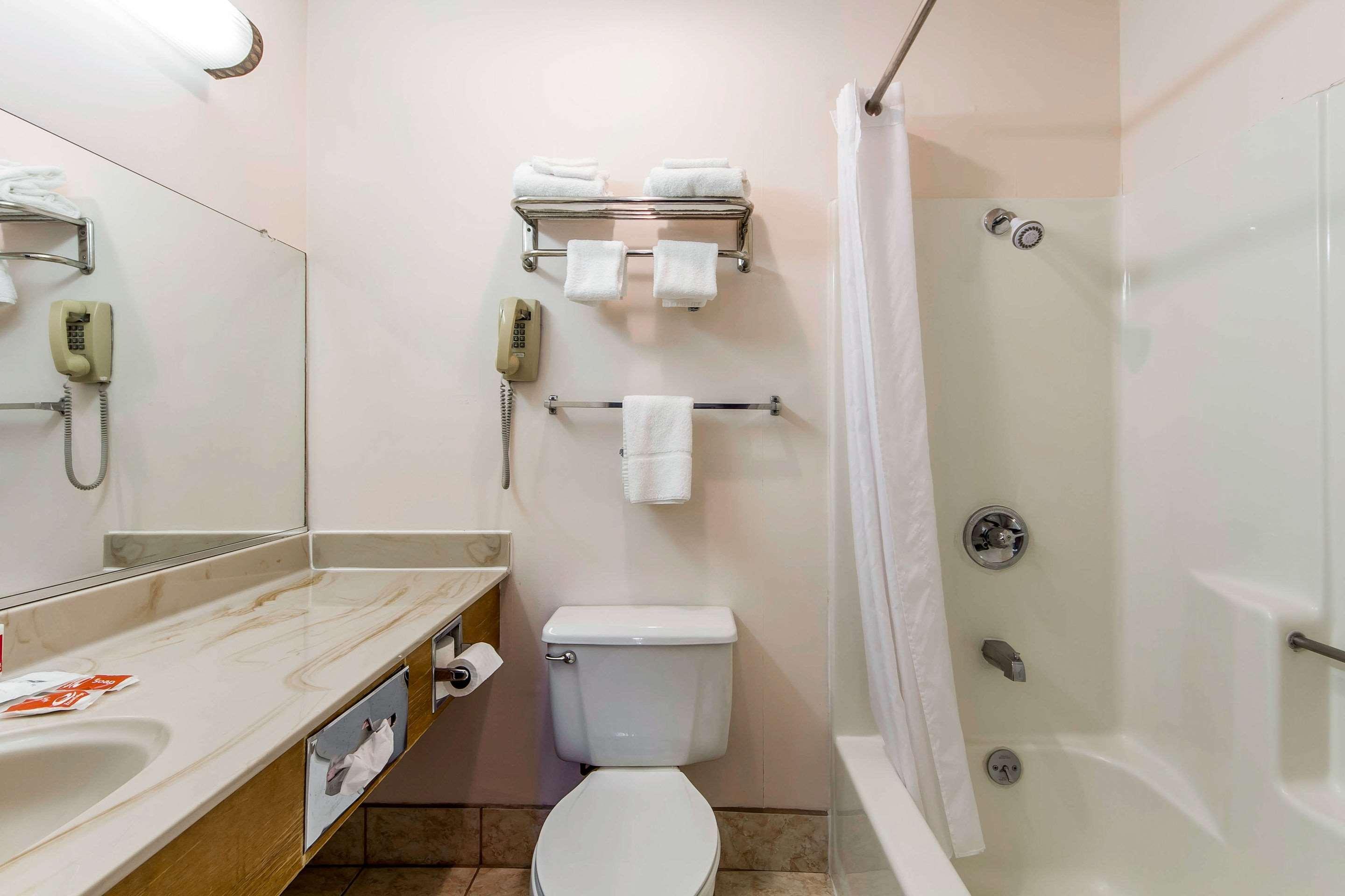 Econo Lodge Castro Valley I-580 Esterno foto